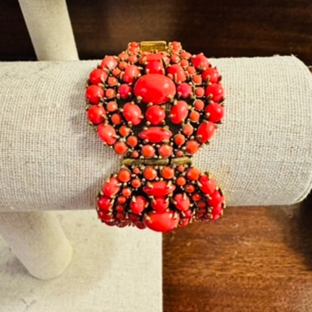 Stella & Dot Sardinia Cabochon coral Panel link Bracelet Jewelry